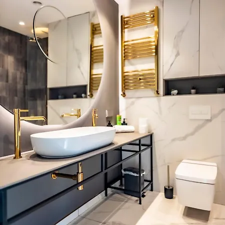 Arena Mall Galleria & Parking 4 * Burgas