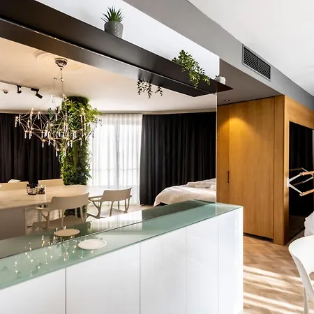 Arena Mall Galleria & Parking 4 布尔加斯